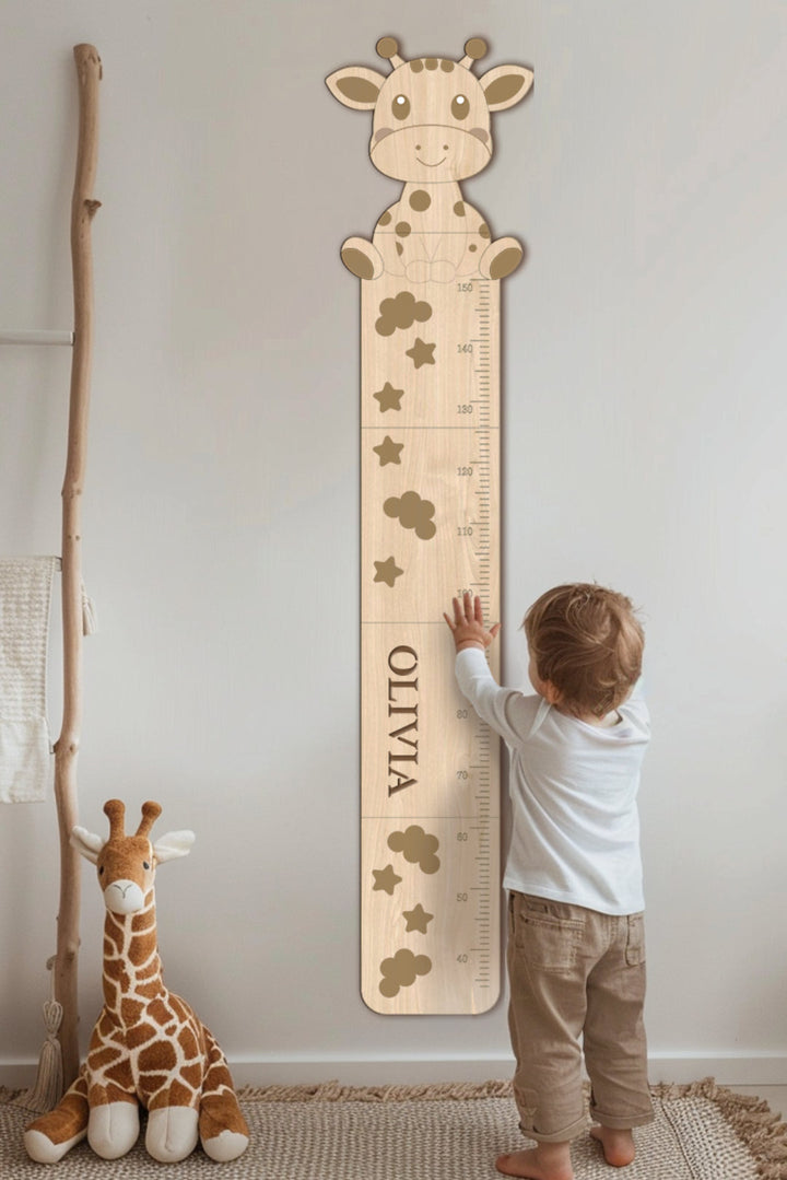 Personalised Wooden Cute Giraffe Growth Chart